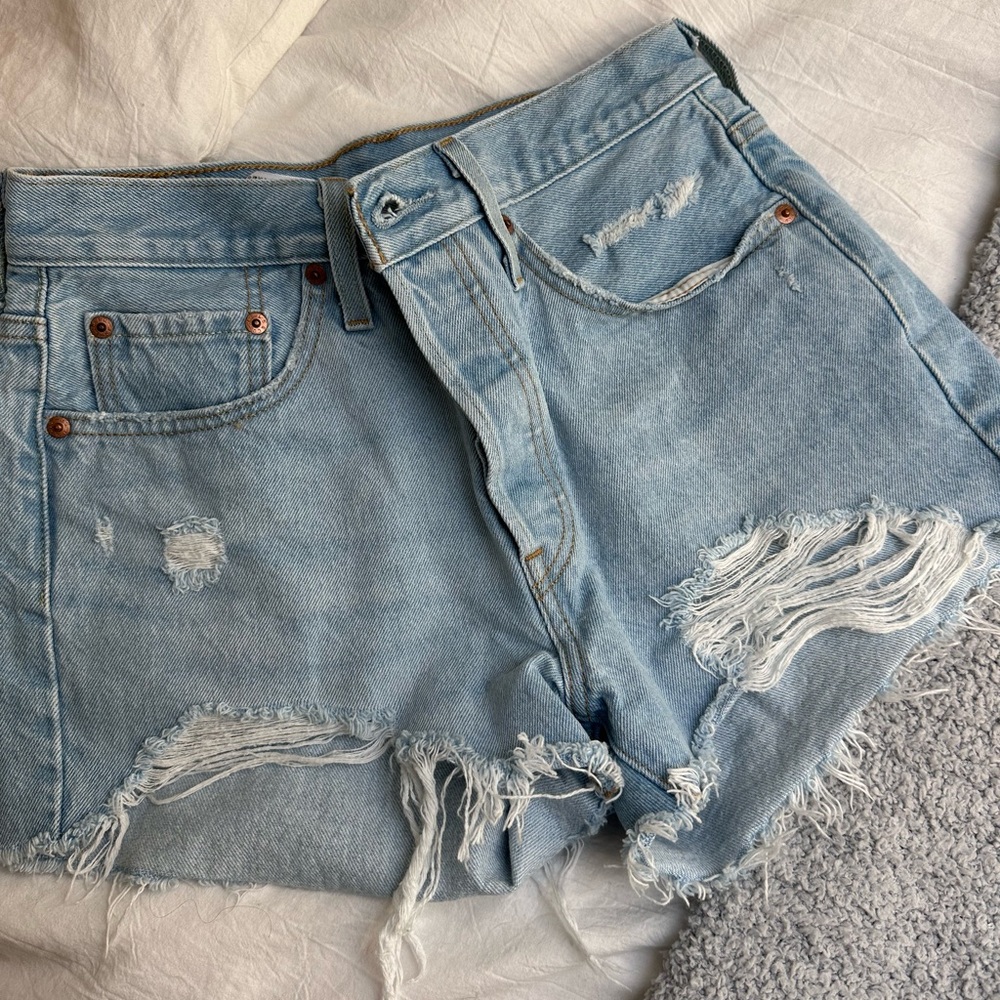 levi jean shorts